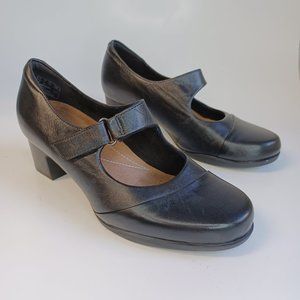 Clarks Artisan Black Leather Mary Jane Comfort Heels Womens 7 M